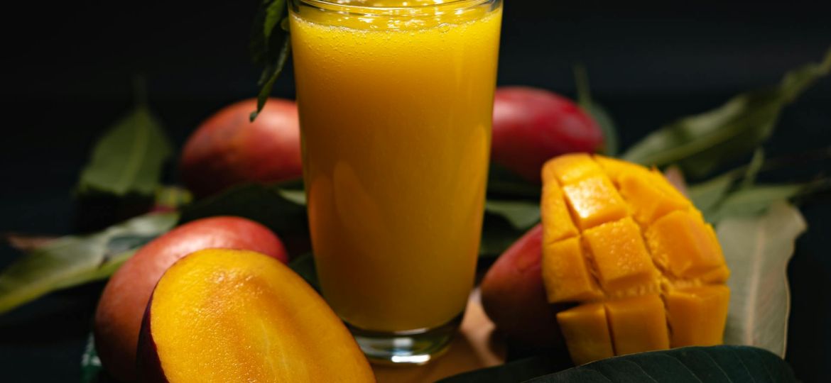 Mango-Papaya Smoothie